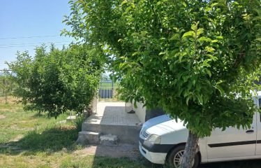 باغ 1300 متری در بحر جاده ترک