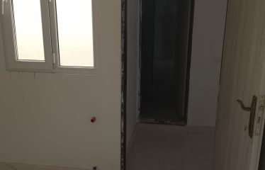 واحد ۸۰ متری نوساز واقع در خیابان بانک ملی