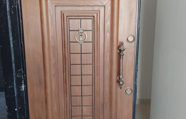واحد ۸۰ متری نوساز واقع در خیابان بانک ملی