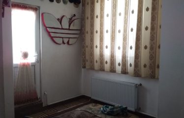 فروش واحد 96 متری سه طبقه تک واحدی – خ بانک ملی
