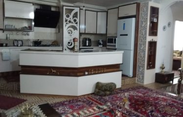 فروش واحد 96 متری سه طبقه تک واحدی – خ بانک ملی