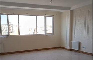 فروش آپارتمان 112 متری واقع پایین تر از میدان نماز