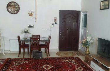 فروش آپارتمان ۹٠ متری دوخواب بانصبیات واقع در خیابان ارشاد