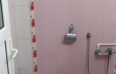 فروش آپارتمان ۹٠ متری دوخواب بانصبیات واقع در خیابان ارشاد