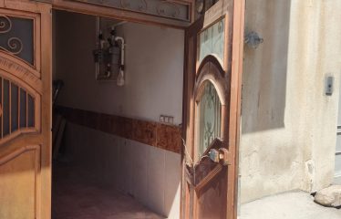 فروش واحد آپارتمان 82 متری واقع در چهارراه بالا خیابان شهید حاجی اصغری