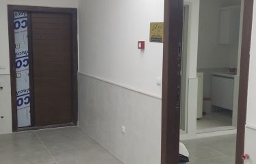 اجاره 4 واحد تجاری و اداری 100 متری با نصبیات کامل جهت مطب پزشکی و… در ساختمان دکتر آغاسی، روبروی مسجد حضرت ابوالفضل
