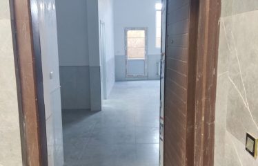 اجاره 4 واحد تجاری و اداری 100 متری با نصبیات کامل جهت مطب پزشکی و… در ساختمان دکتر آغاسی، روبروی مسجد حضرت ابوالفضل