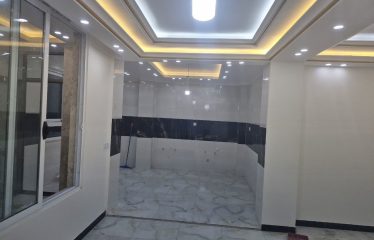 فروش آپارتمان ۱۲۰ متری شمالی، دوخوابه و تک‌واحدی در شهرک نیروی انتظامی
